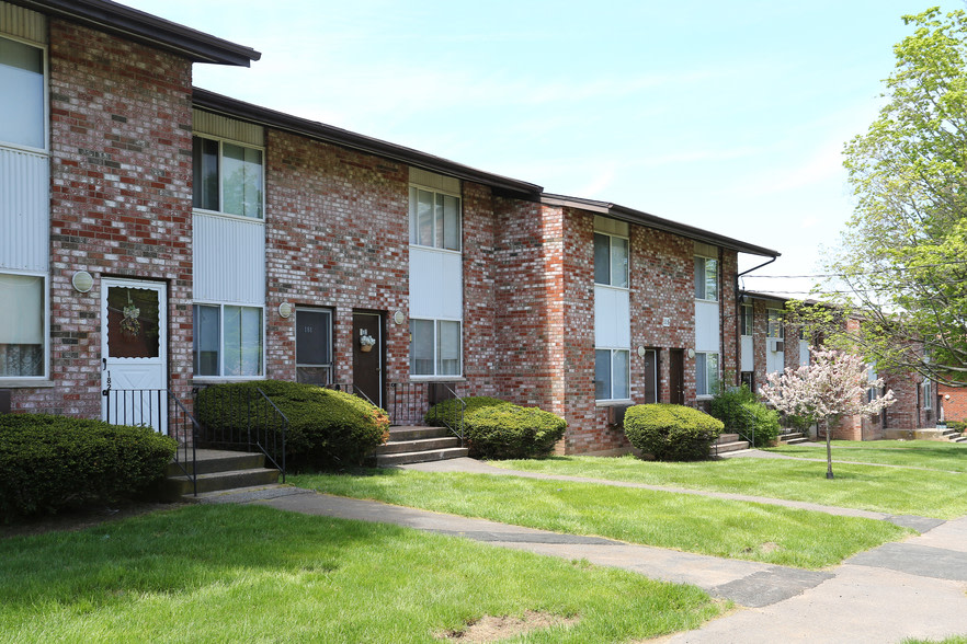 Meadoway Gardens Image 4