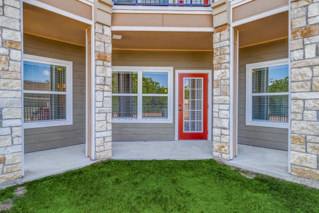 Residence at Gateway Village Image 38