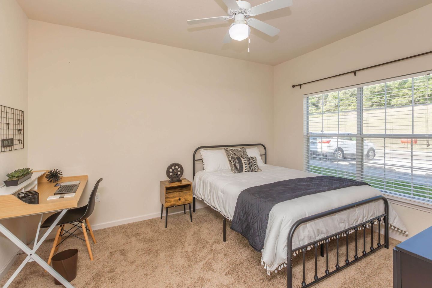 Sweetwater Image 41