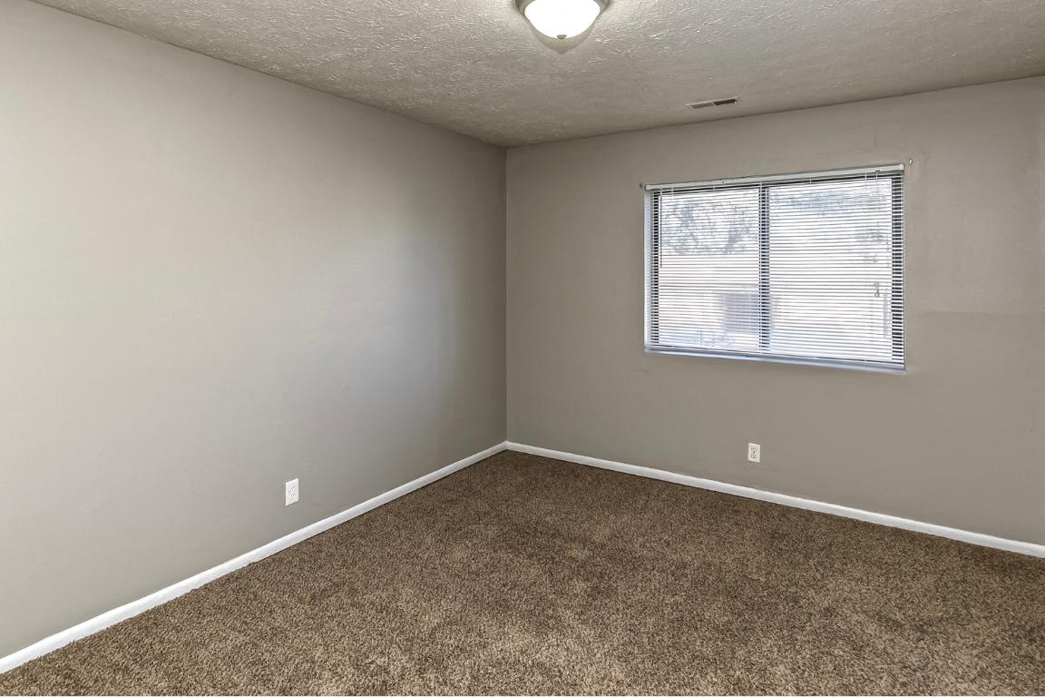 Howard Street Apartments Image 2