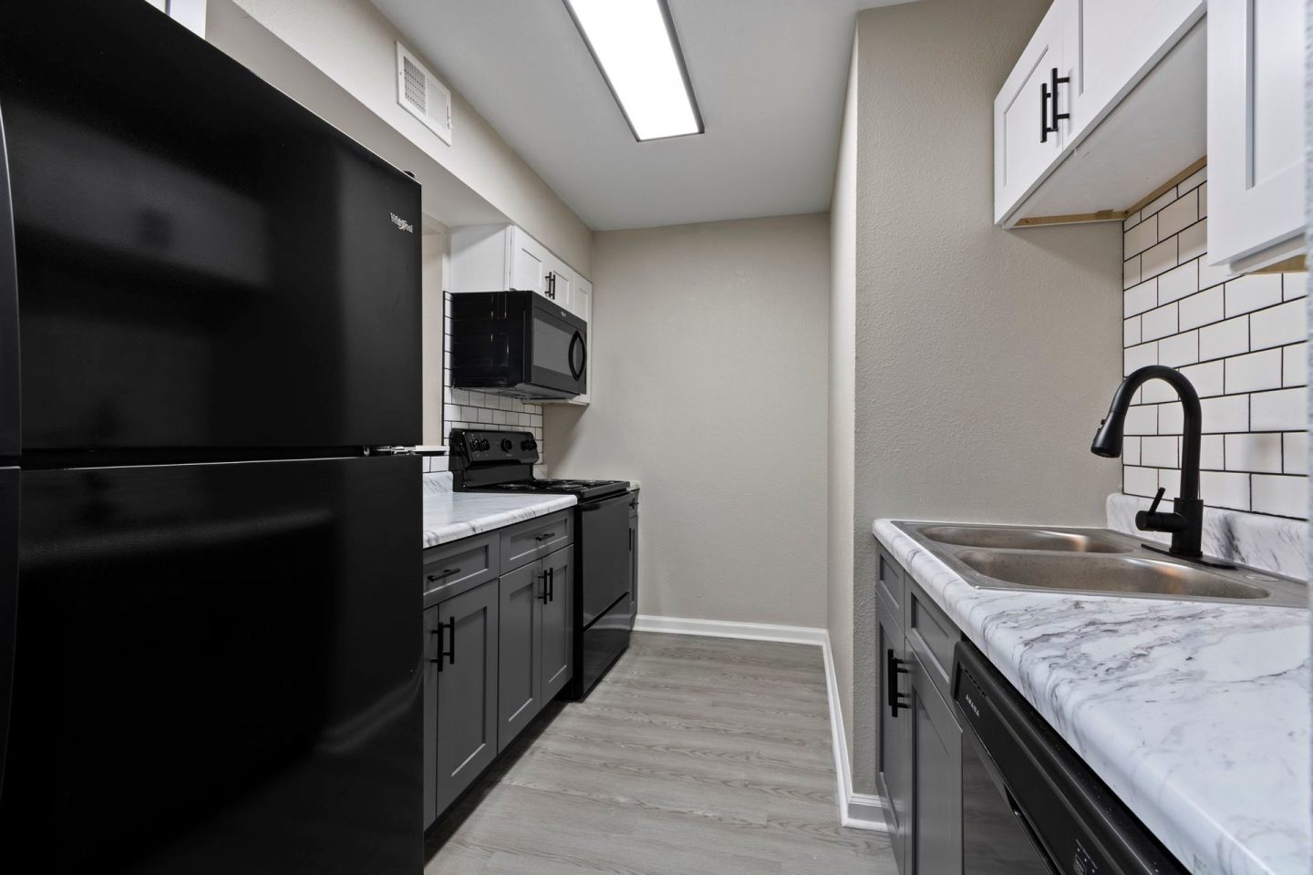 The Latitude Apartments Image 13