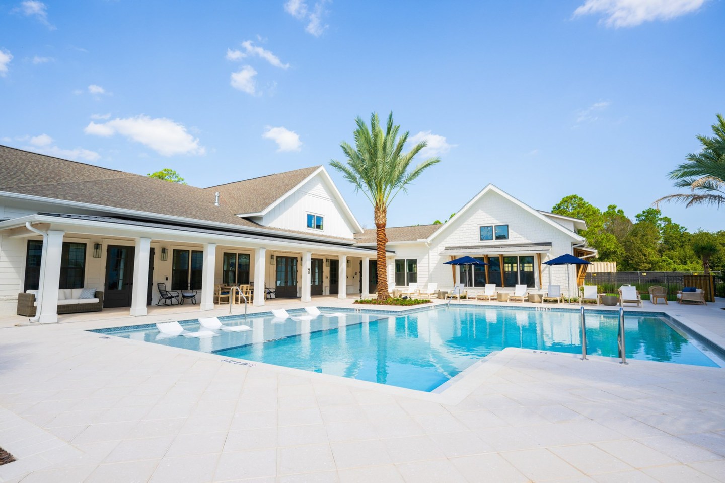 Olea Beach Haven Image 19