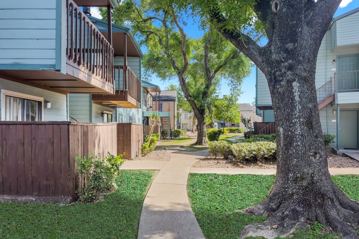 Waters at Westchase Image 21