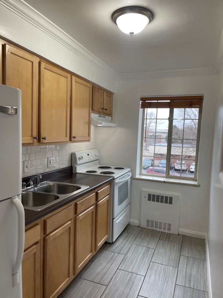 Albion Apartments Image 10