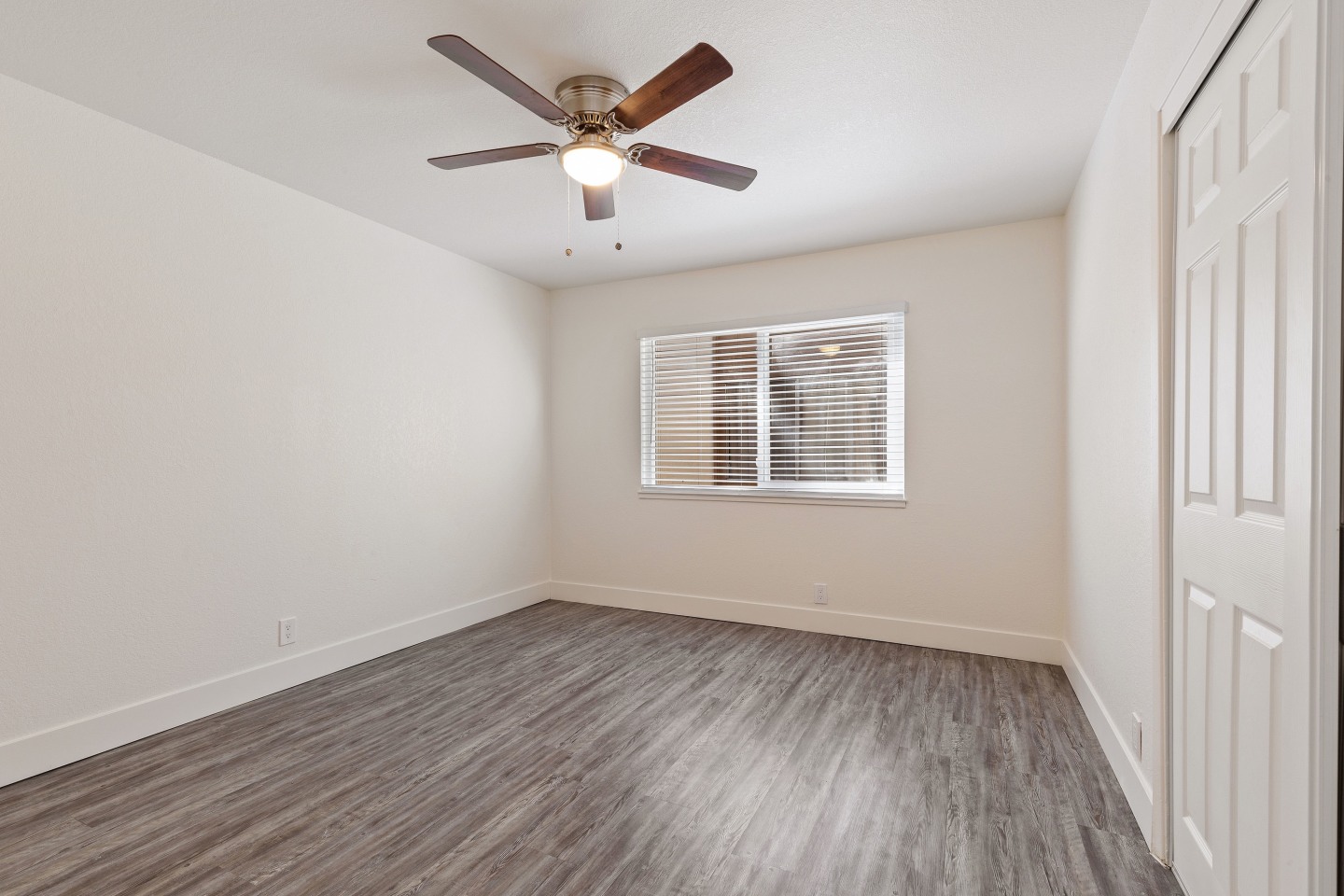 Glenbrook Luxury Apartments Image 10