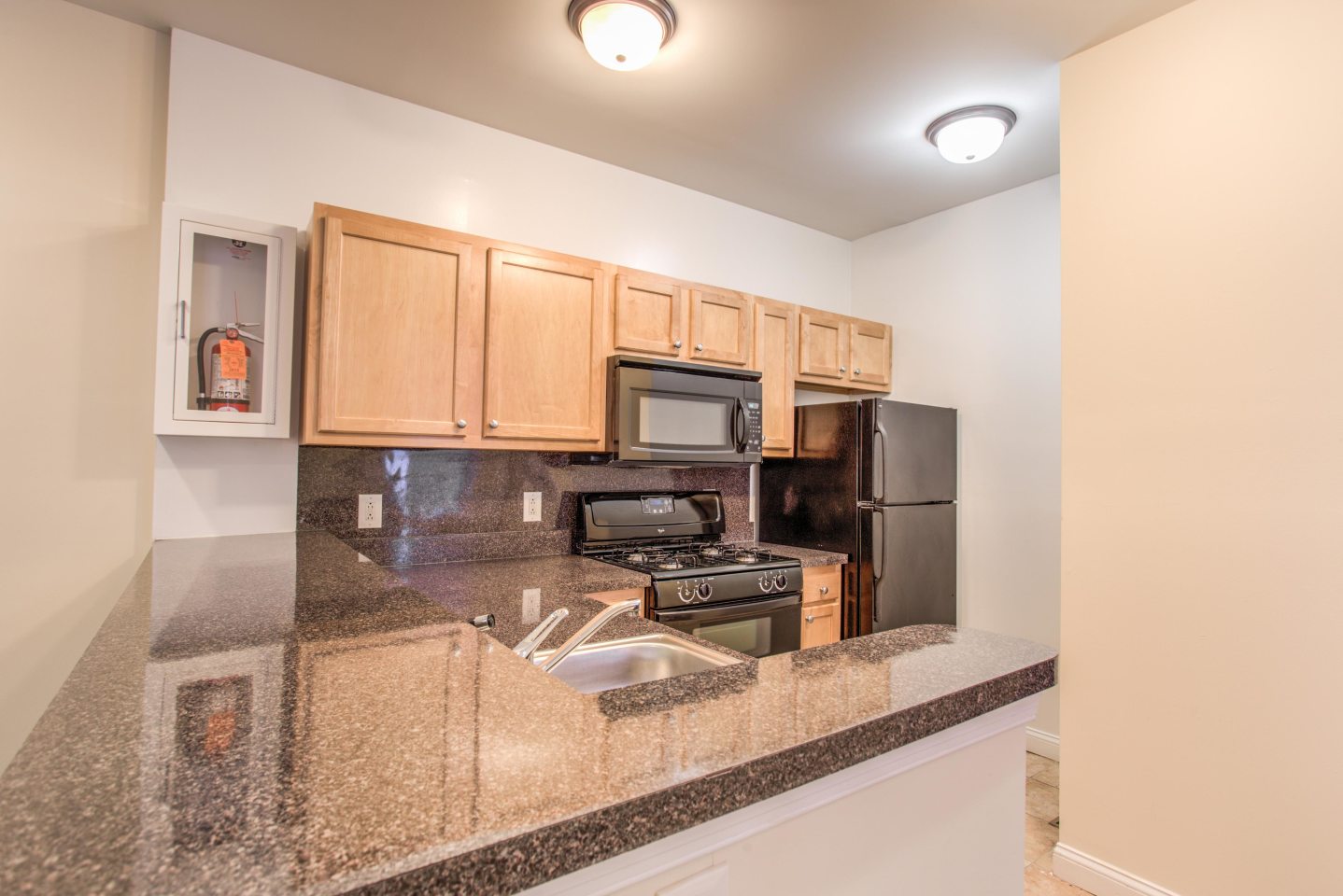 3928 Sansom Street Image 2