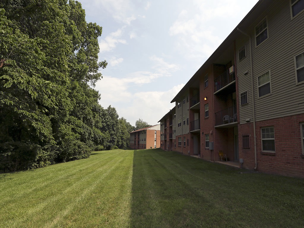 Seminary Roundtop Image 32