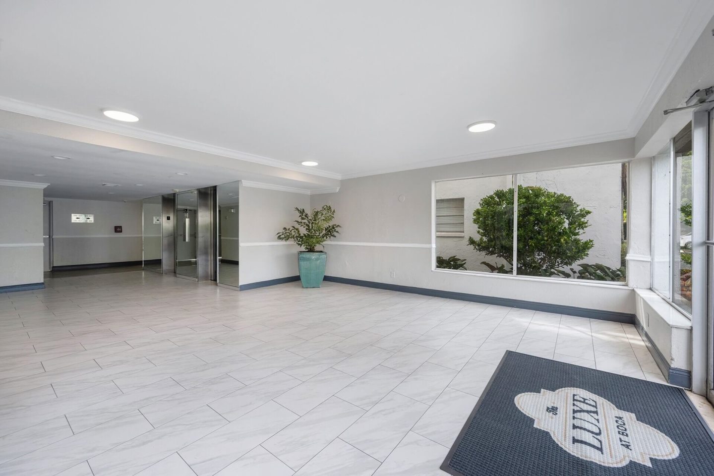 The Luxe at Boca Image 9