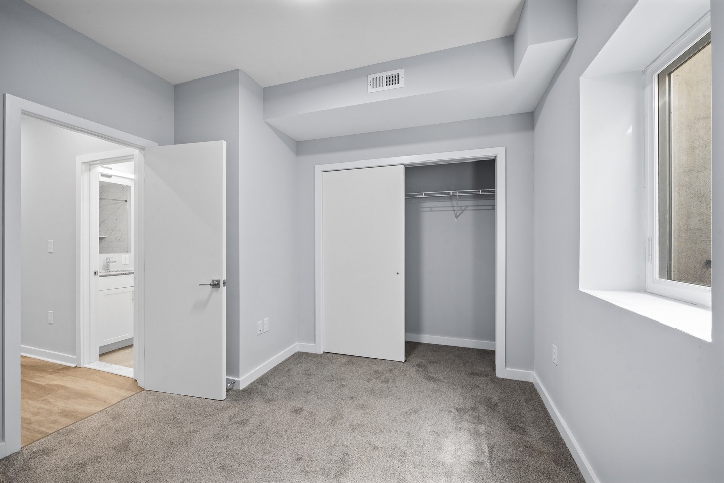 East Tioga Lofts Image 43
