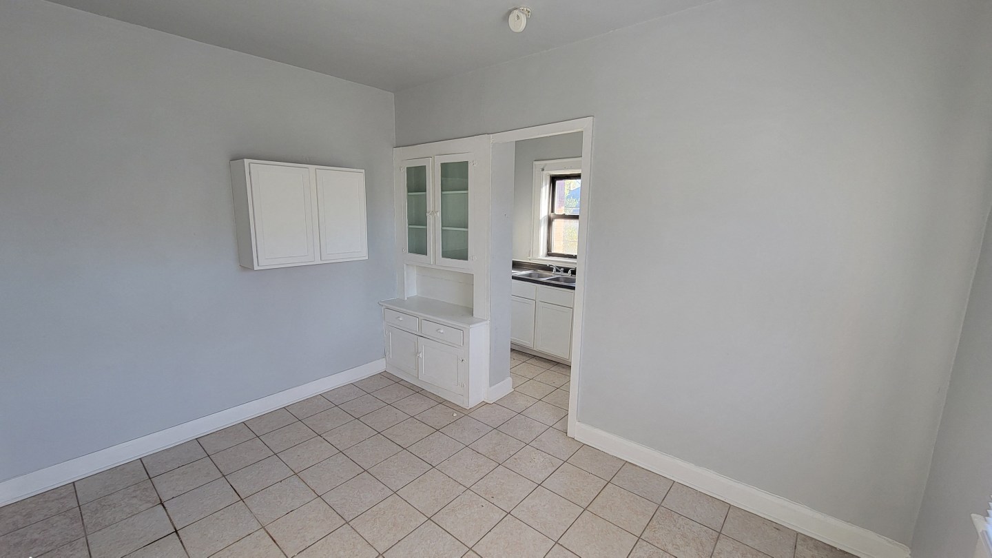 Dorchester Image 18