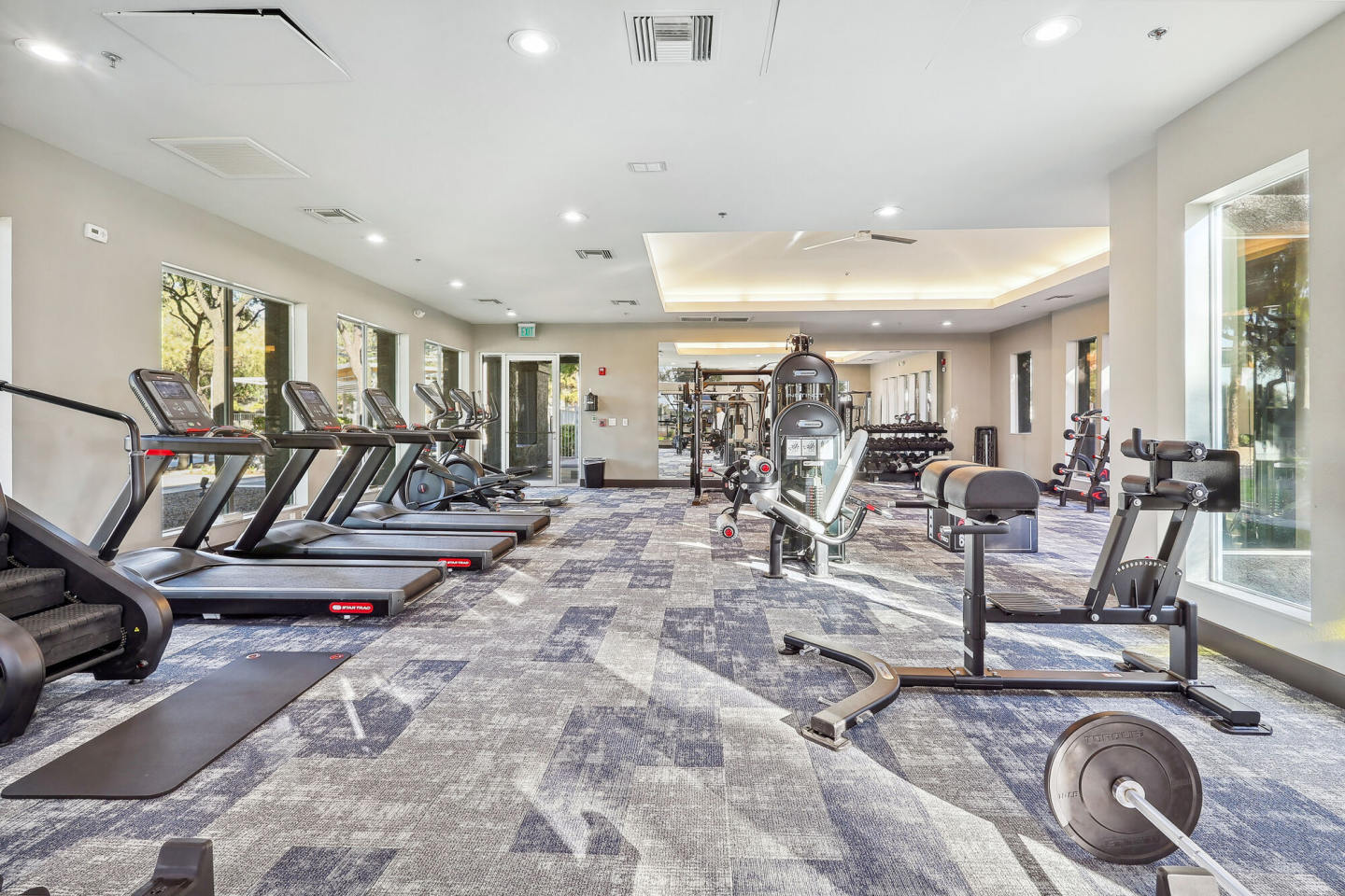 Lennox luxury living Image 23