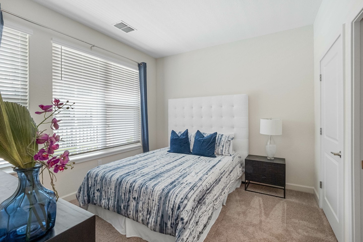 Gallery 3100 Image 21