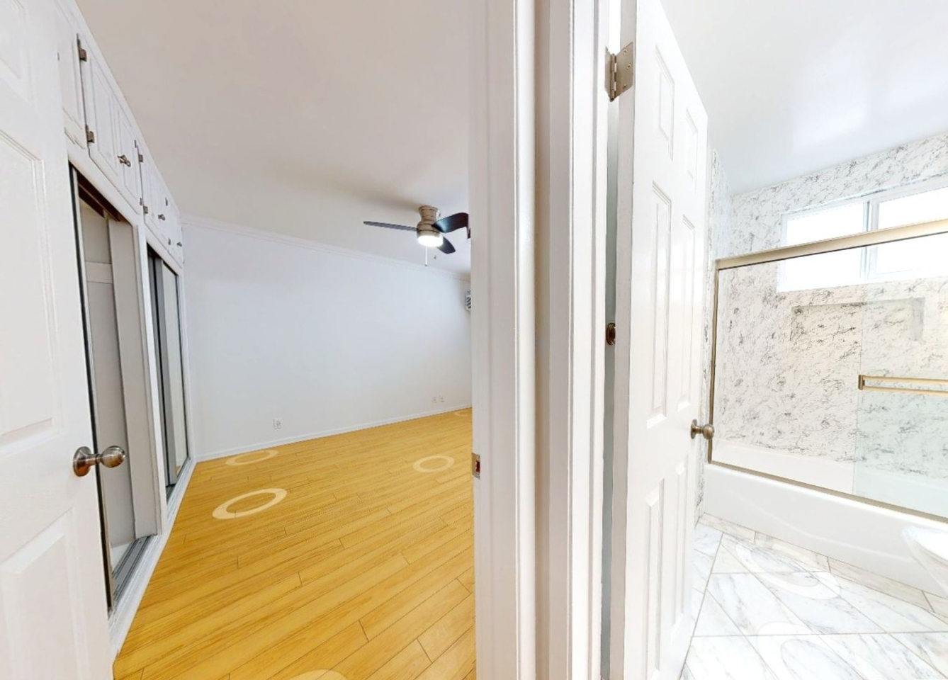 918 7th St. Image 16