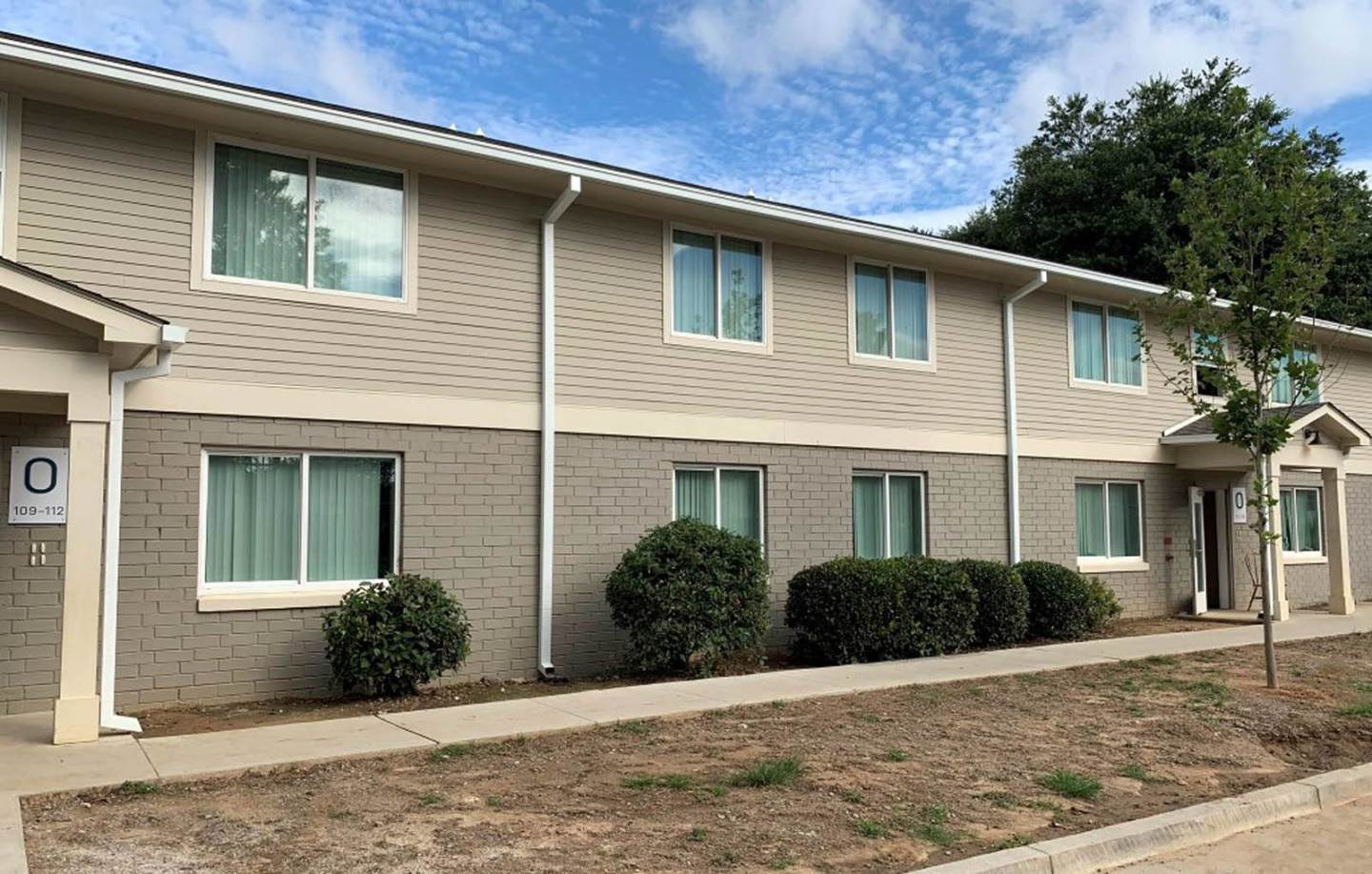 Magnolia Court Image 1