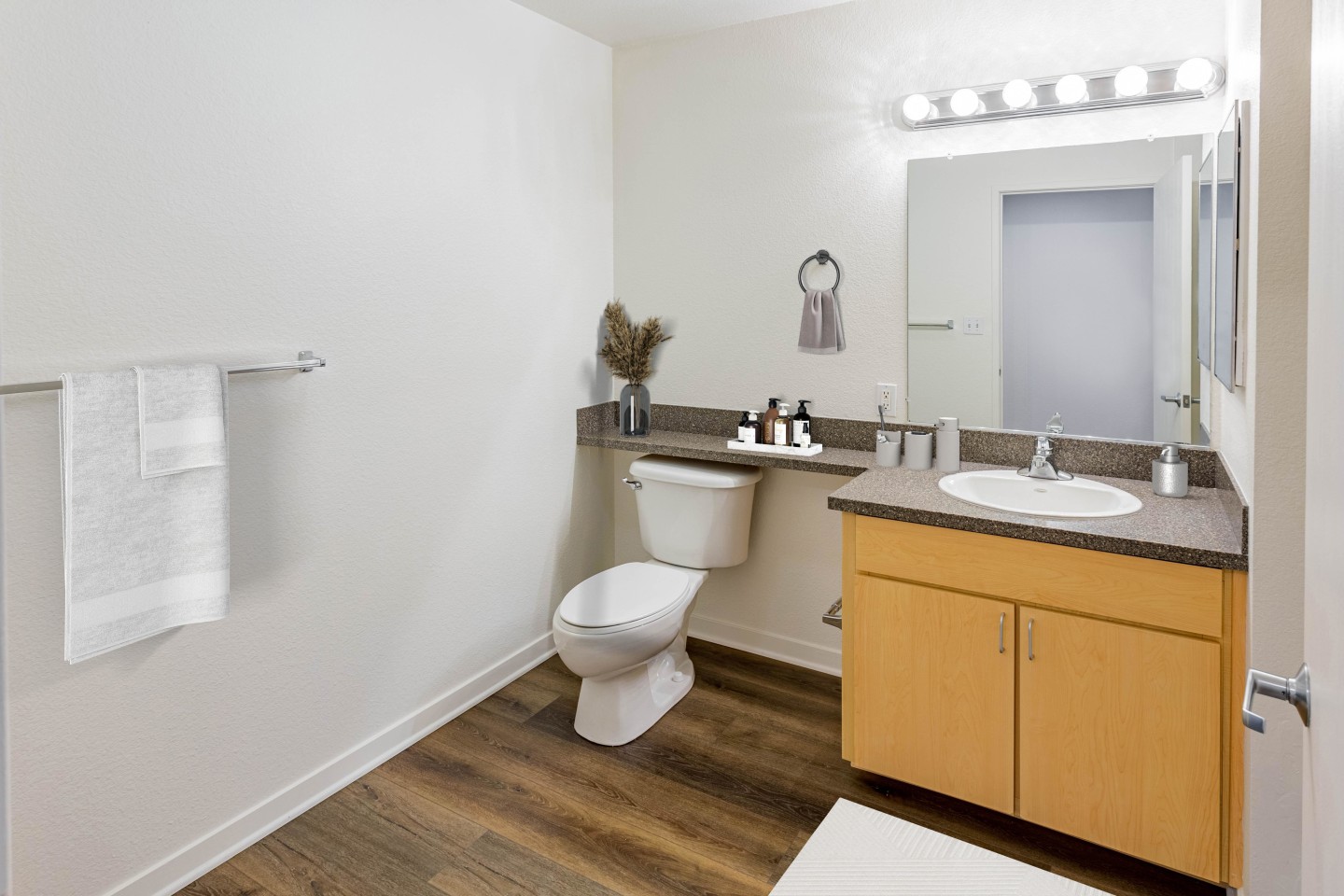 Vendome Place Apartments Image 33