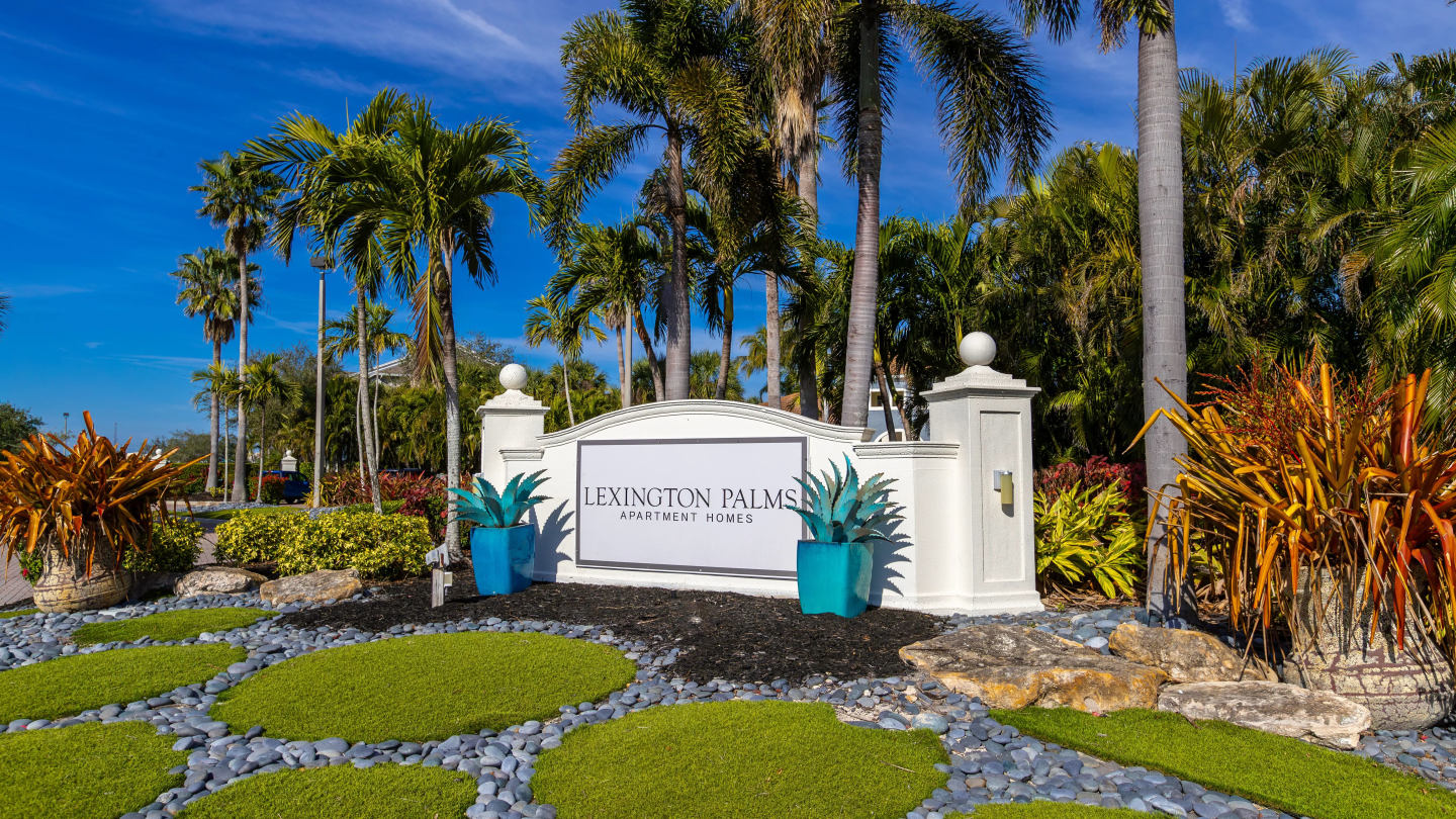 Lexington Palms at the Forum Image 38