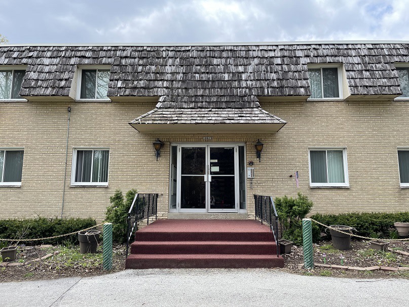 Ridge Manor Image 16