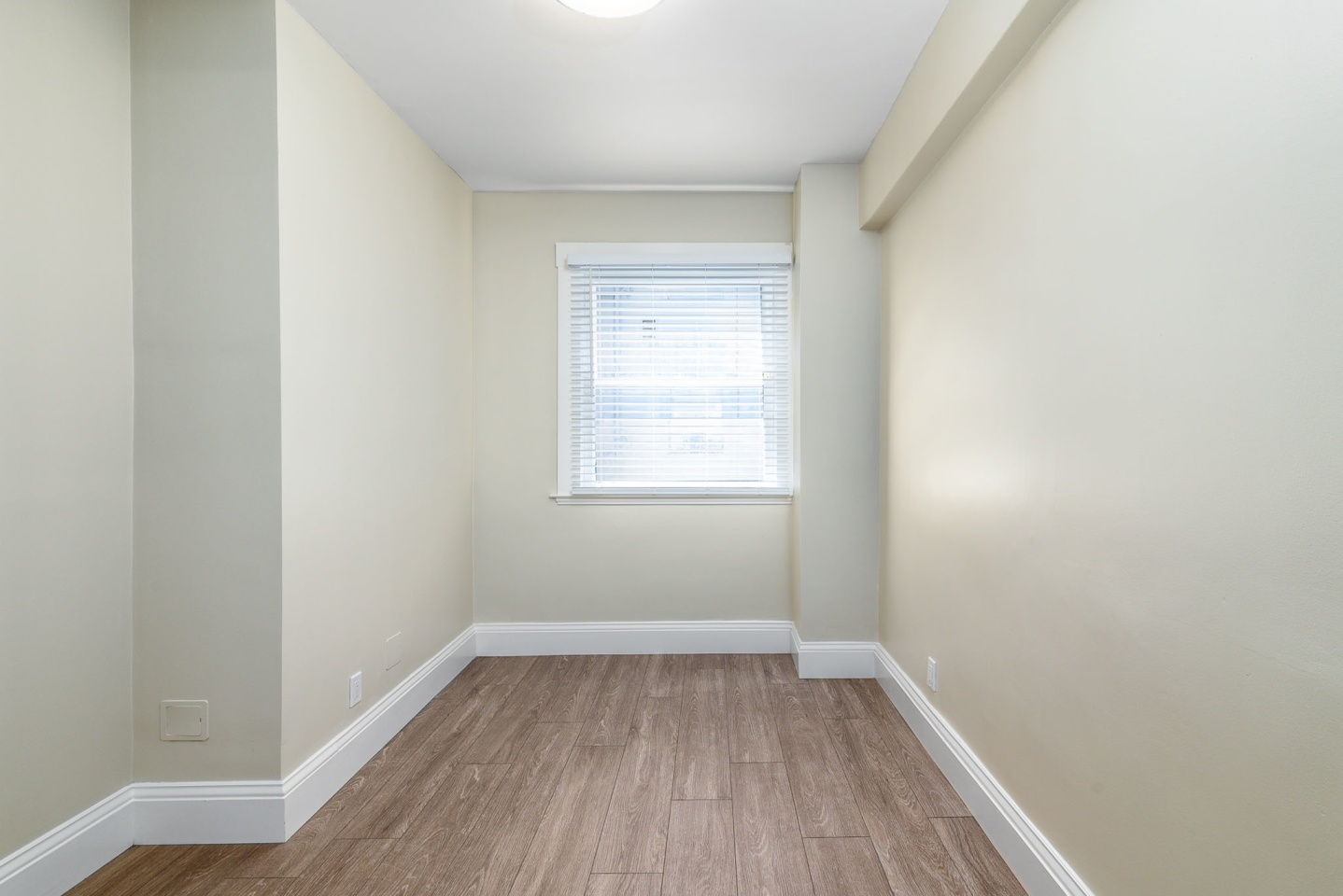 320 Turk Apartments Image 36