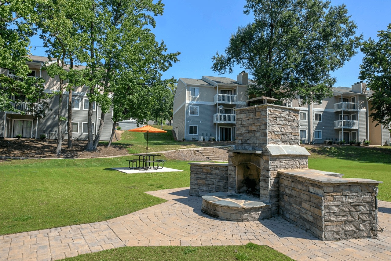 Eastchester Ridge Image 4