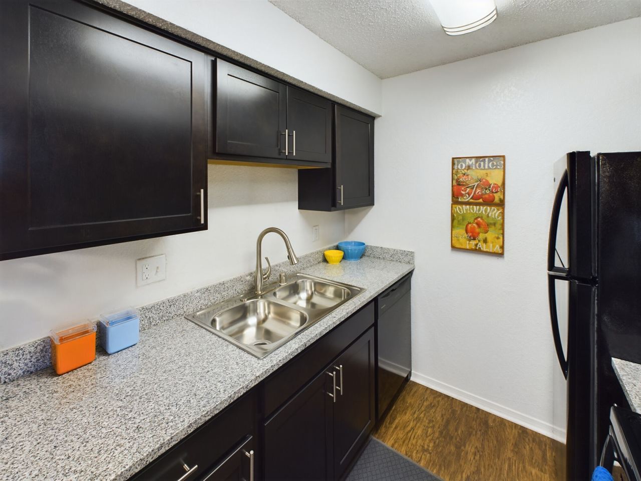 Raintree Apartments Image 17