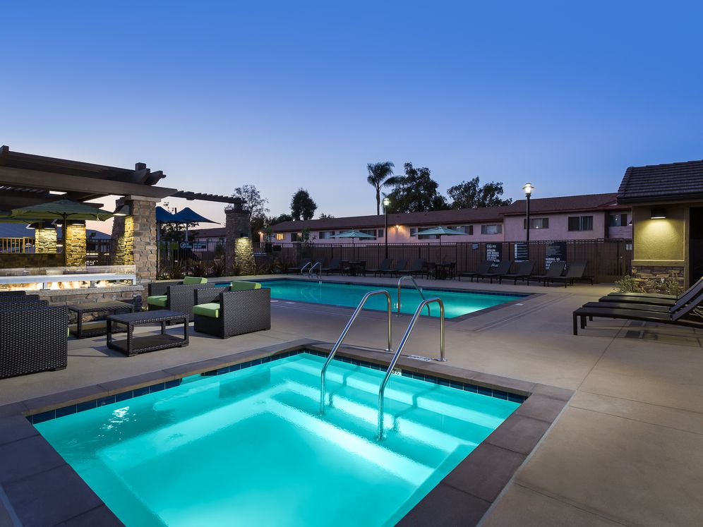 Avalon San Dimas Image 23