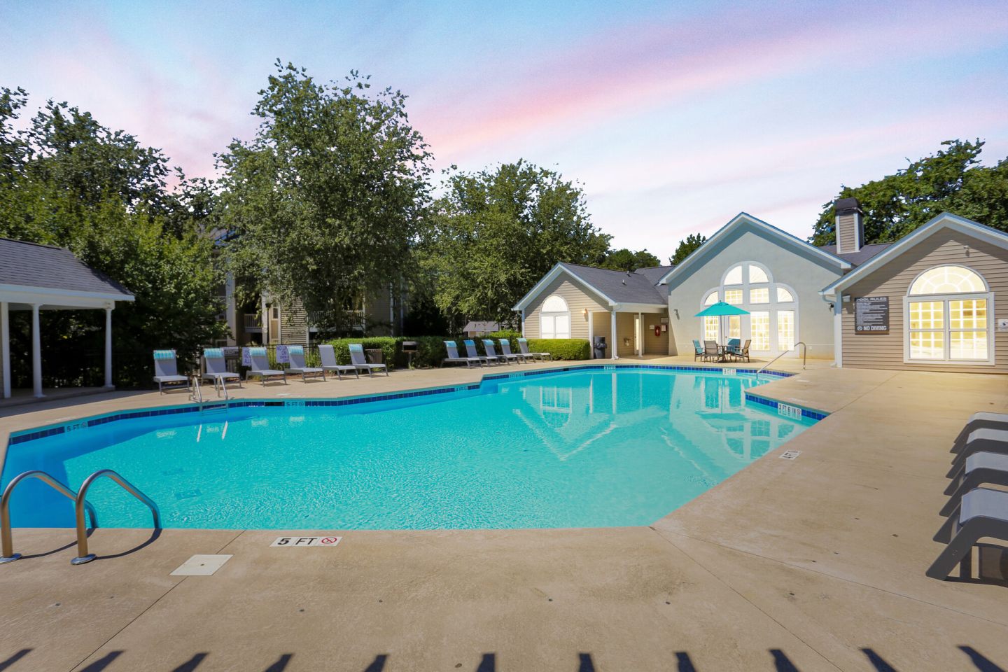 The Laurel Apartments Image 3