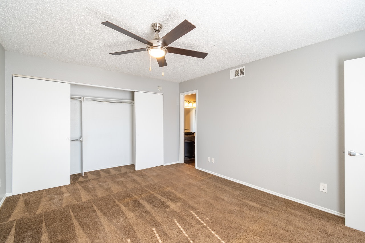 La Prada Place Apartments Image 80