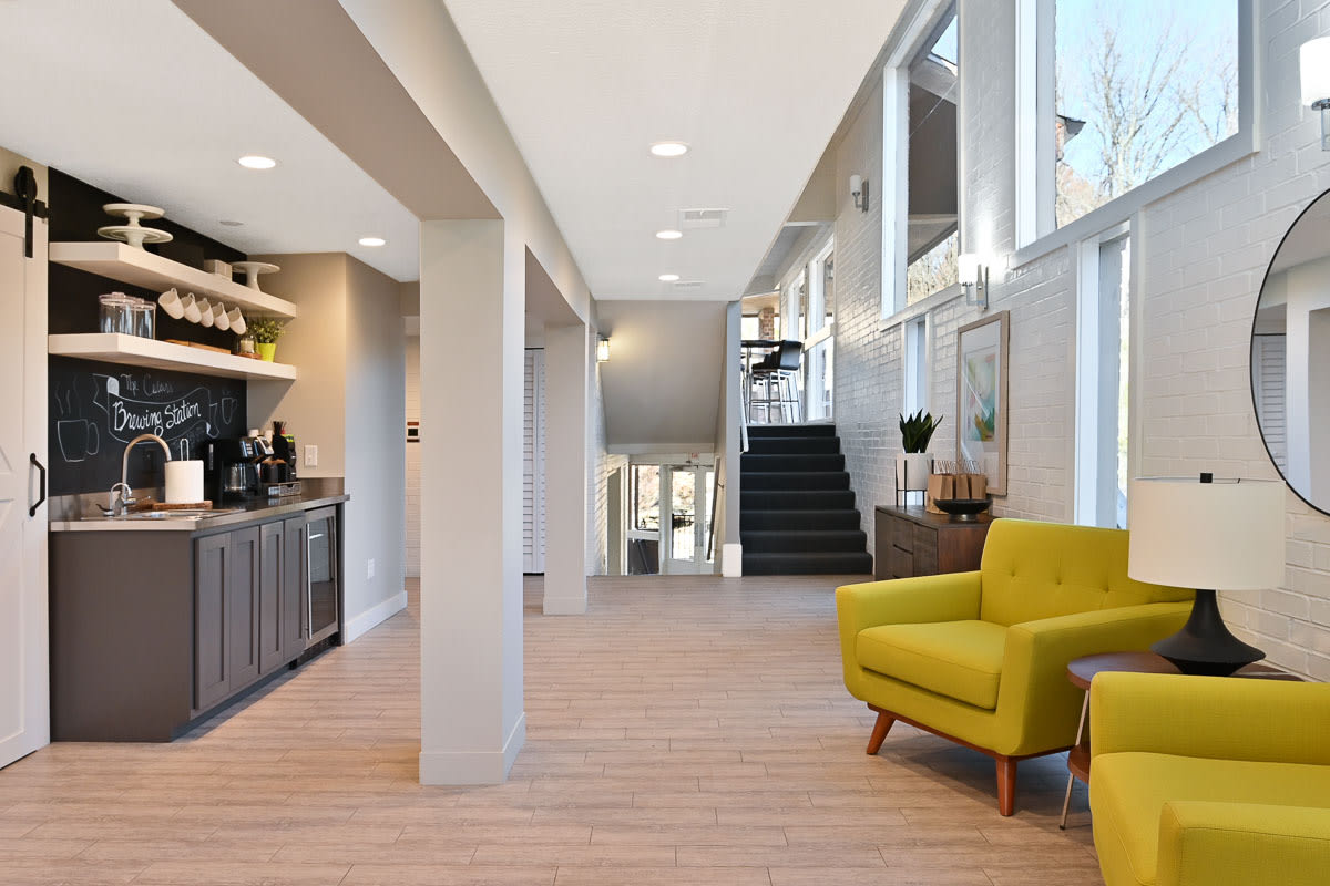Cedar Ridge Apartments and Townhomes Image 25