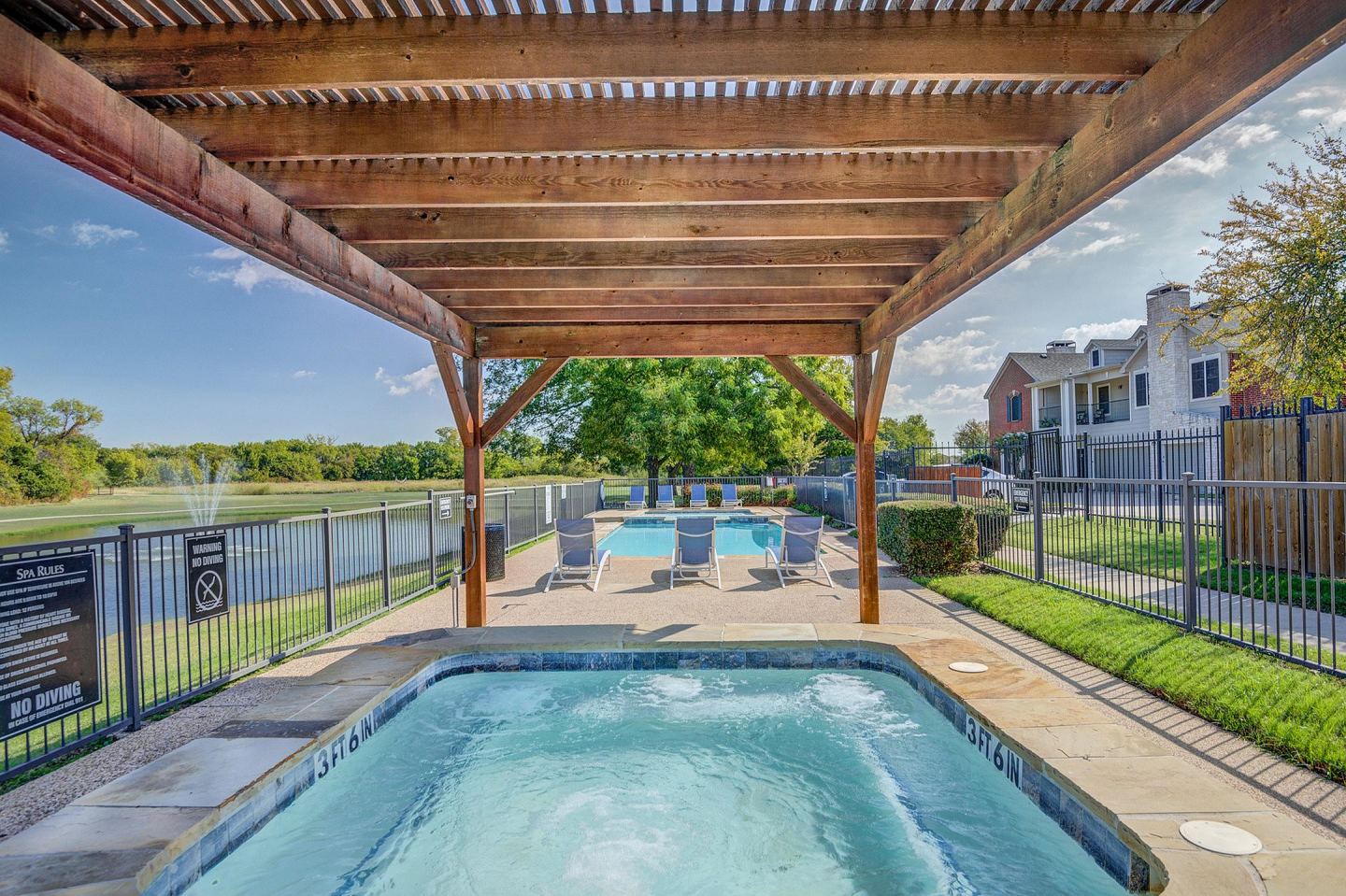 Lakeside at Coppell Apartments Image 15