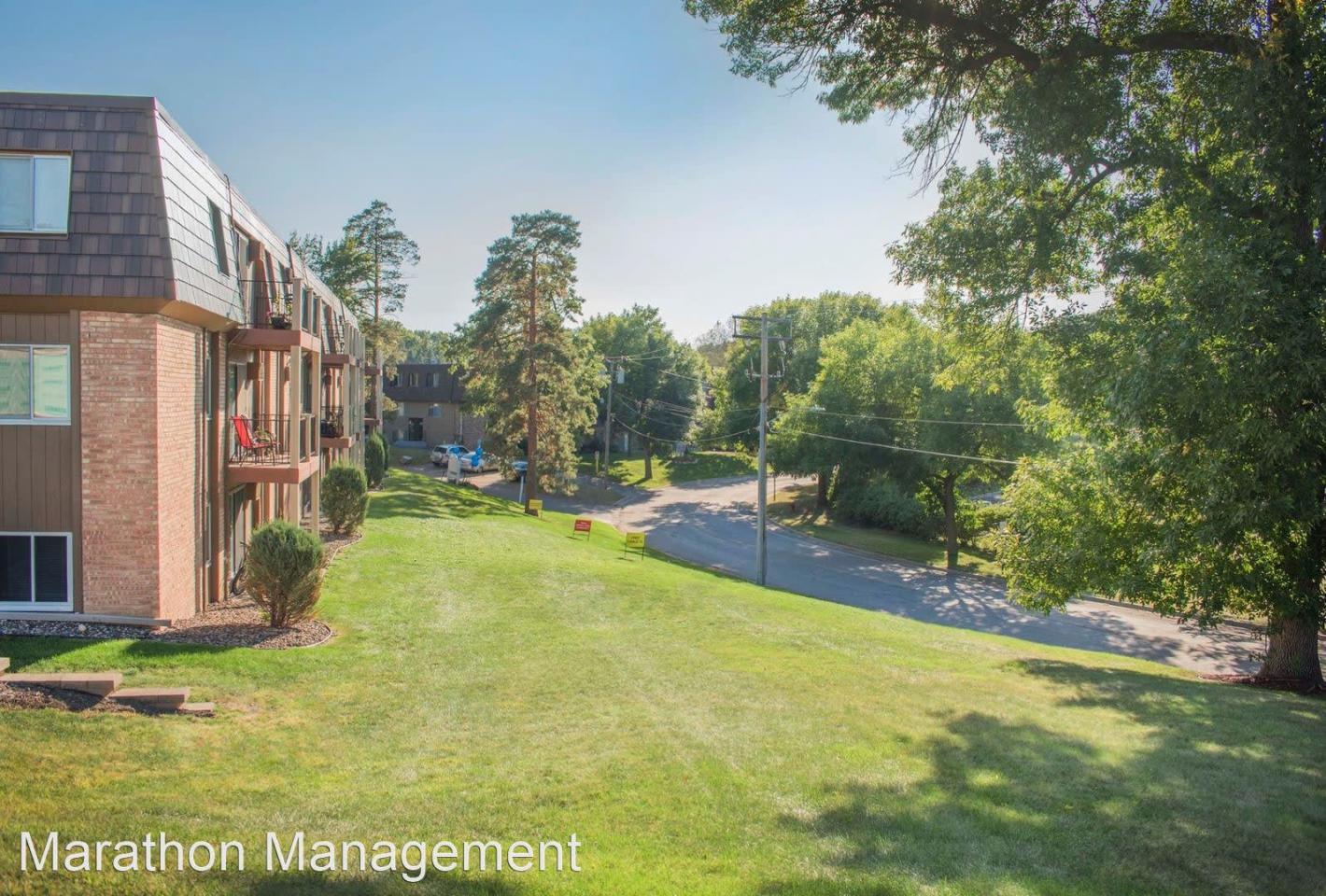 Excelsior Manor Image 14