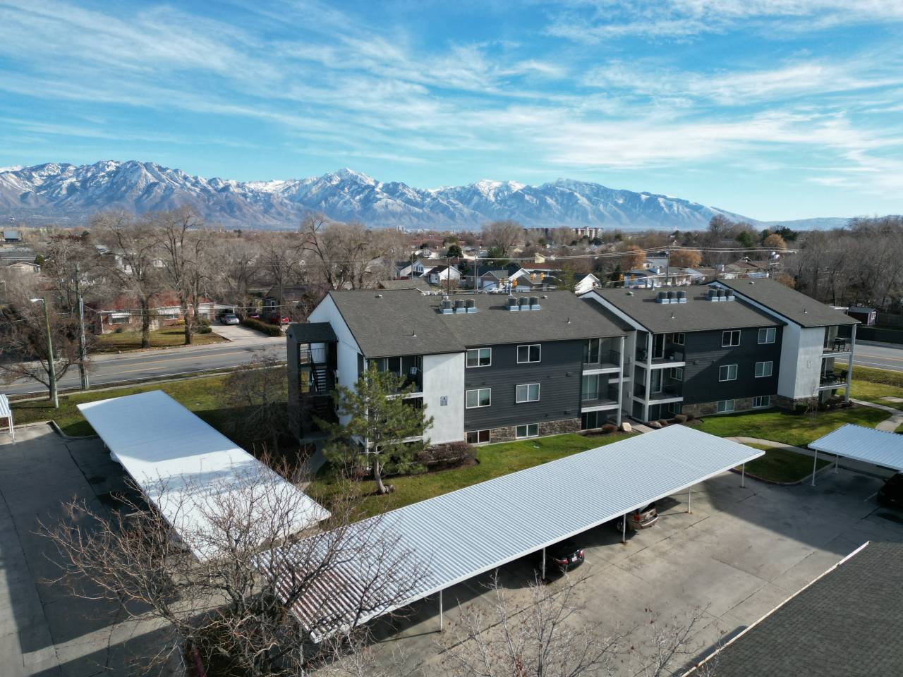 Crossroads Apartments Image 17