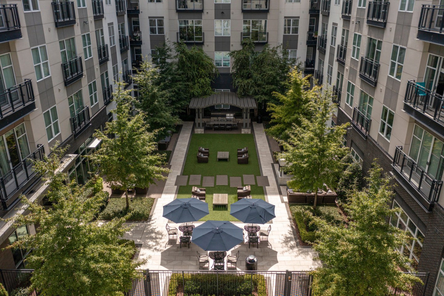 101 Cross Street Image 2