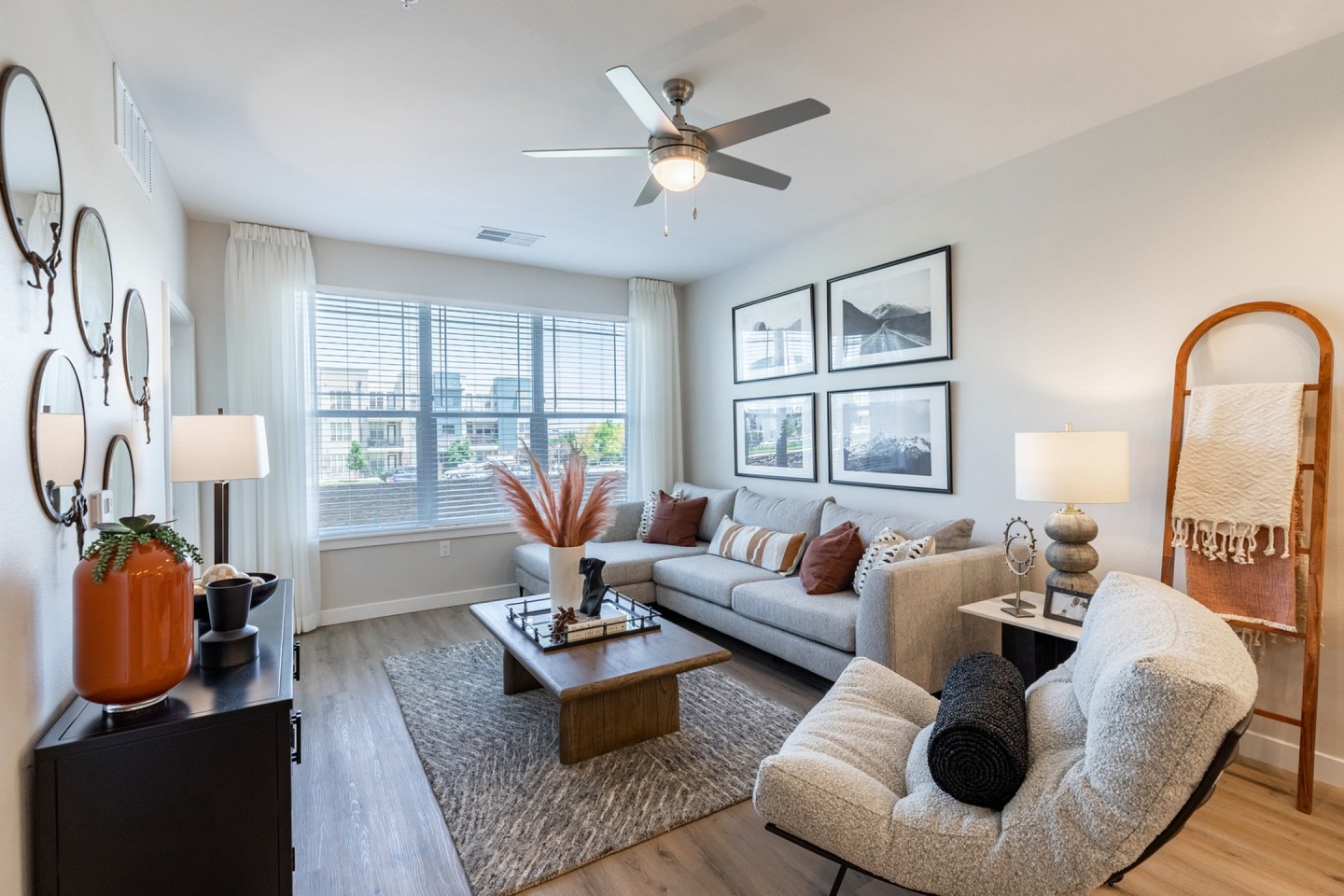 Destination at Arista Apartments Image 9