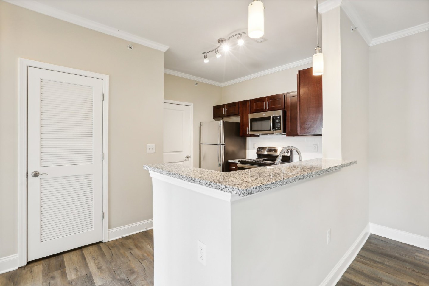 Overall Creek Apartments Image 55
