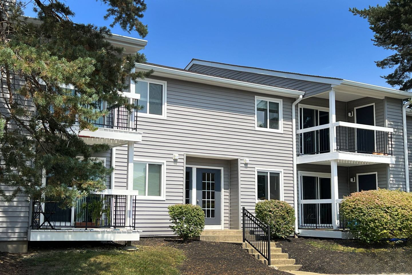 Deercross Apartments Image 3