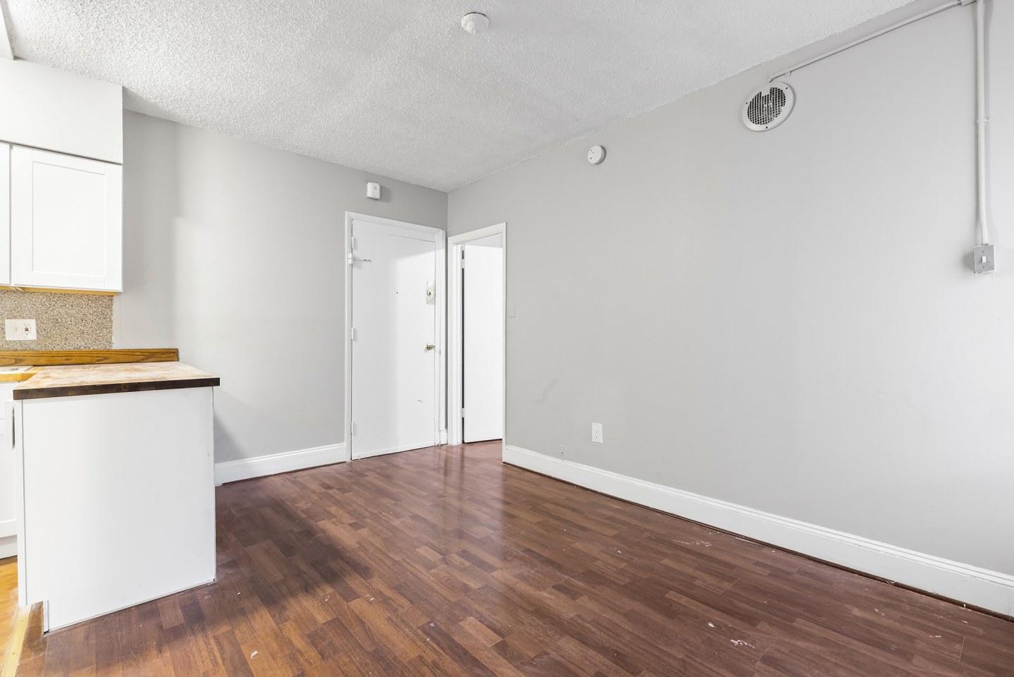 Eli Court Image 18