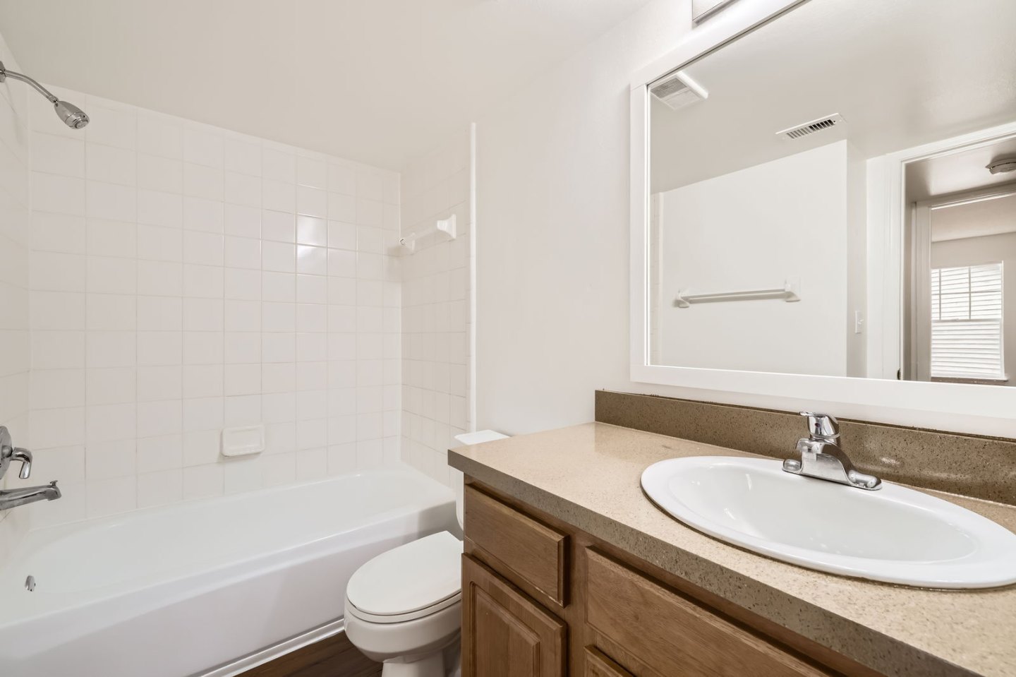 Affordable Housing - Golden Oaks Image 30
