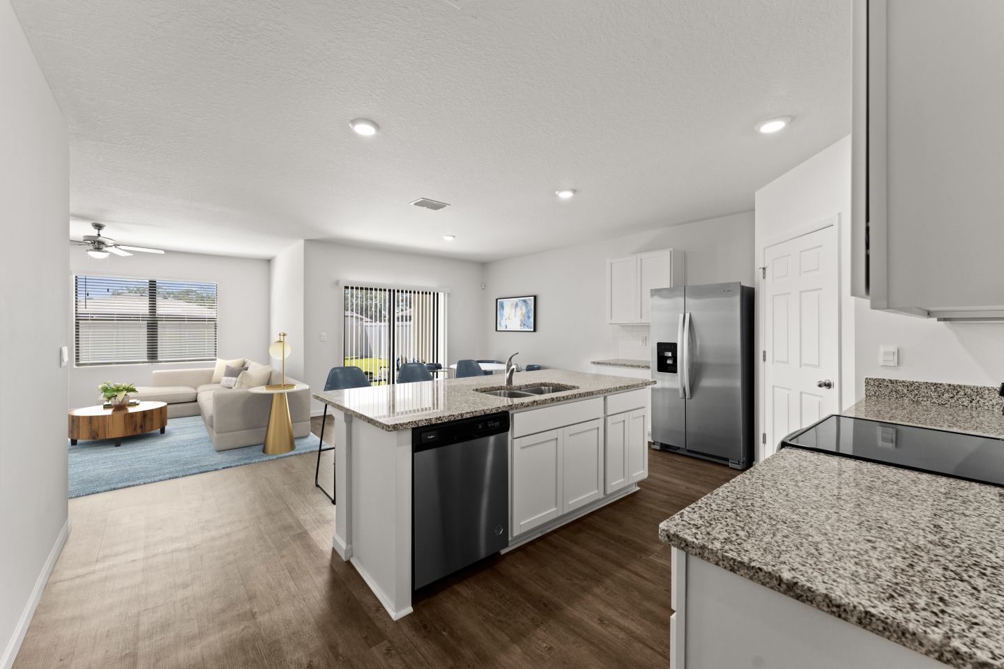 Cypress Bay Image 4