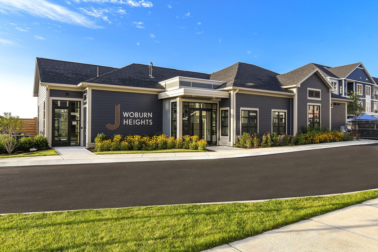 J Woburn Heights Image 14
