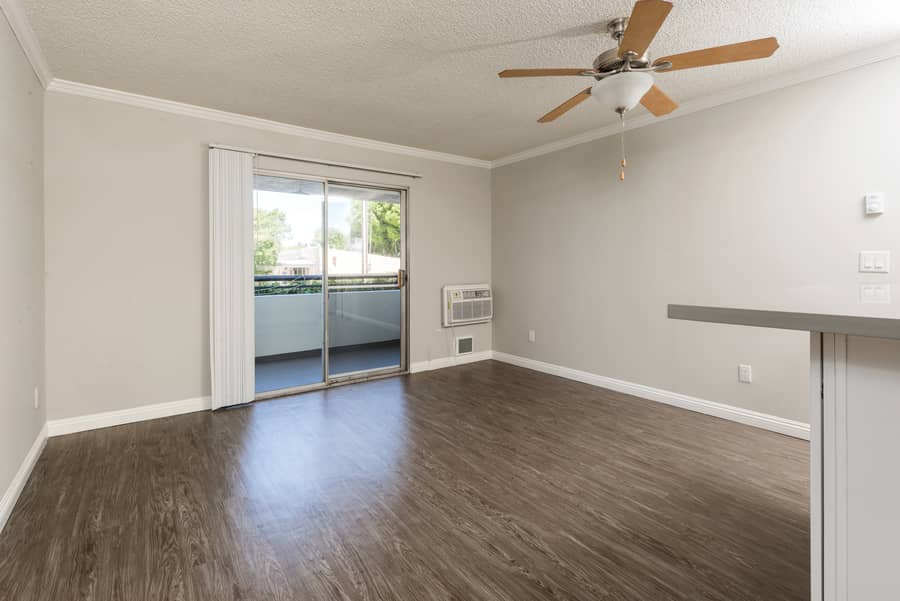 Westside Terrace Image 8