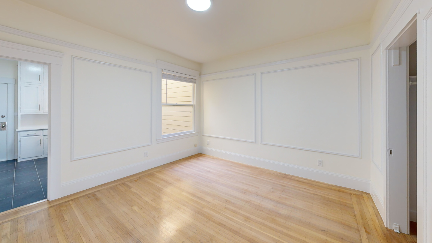 325 9th Avenue Image 3