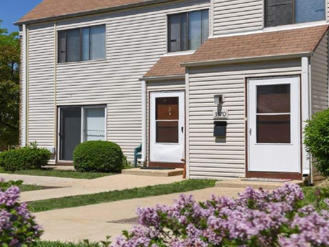 The Townhomes at Highcrest Image 37