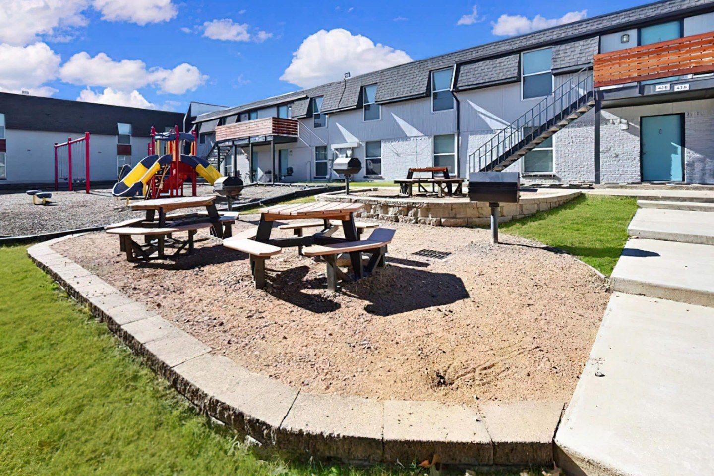 Fleetwood Apartment Homes Image 11