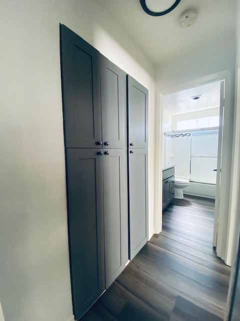 247 S. Normandie. Image 7