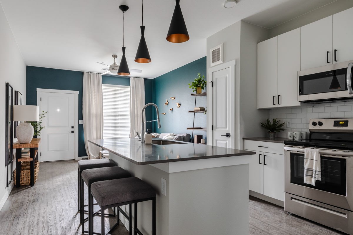 Ladora Modern Apartments Image 3