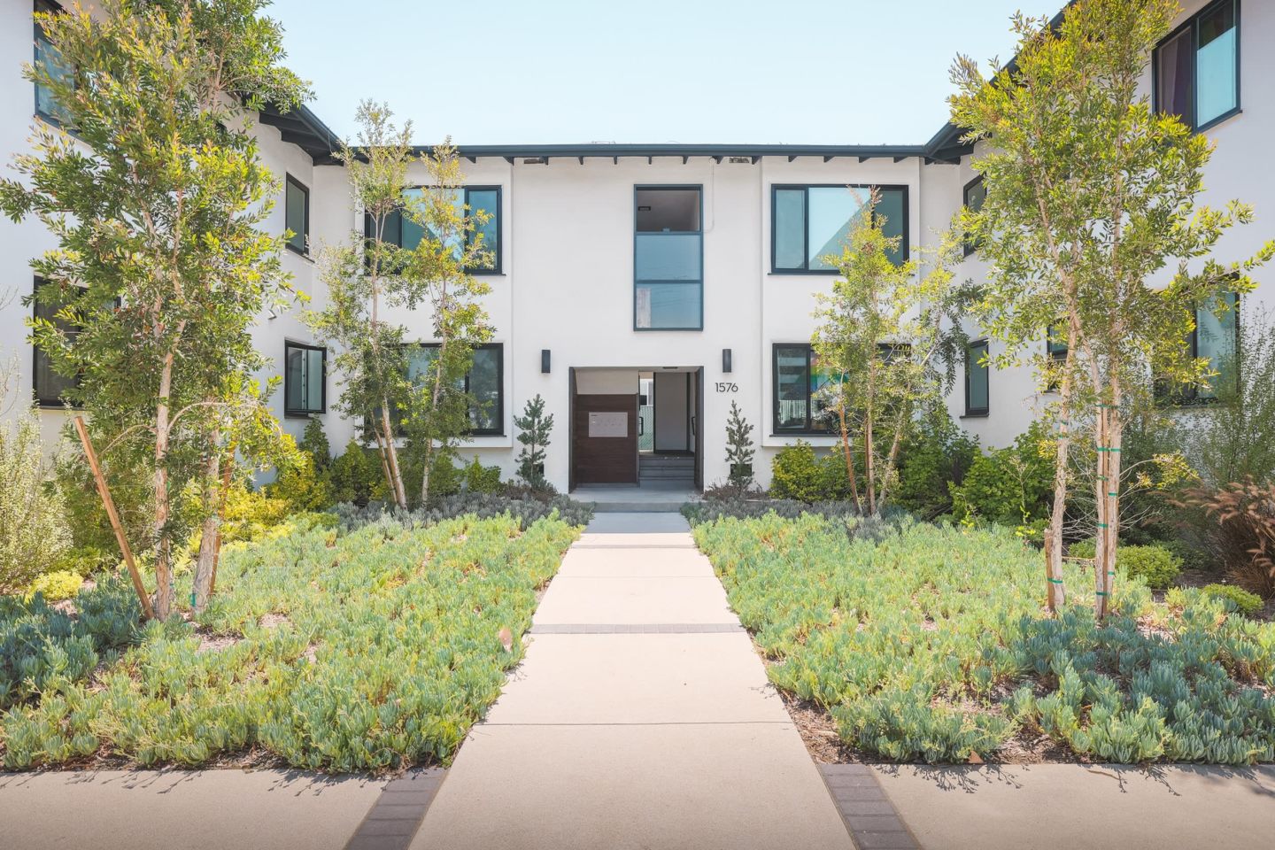 Yosemite Garden Apartments Image 6