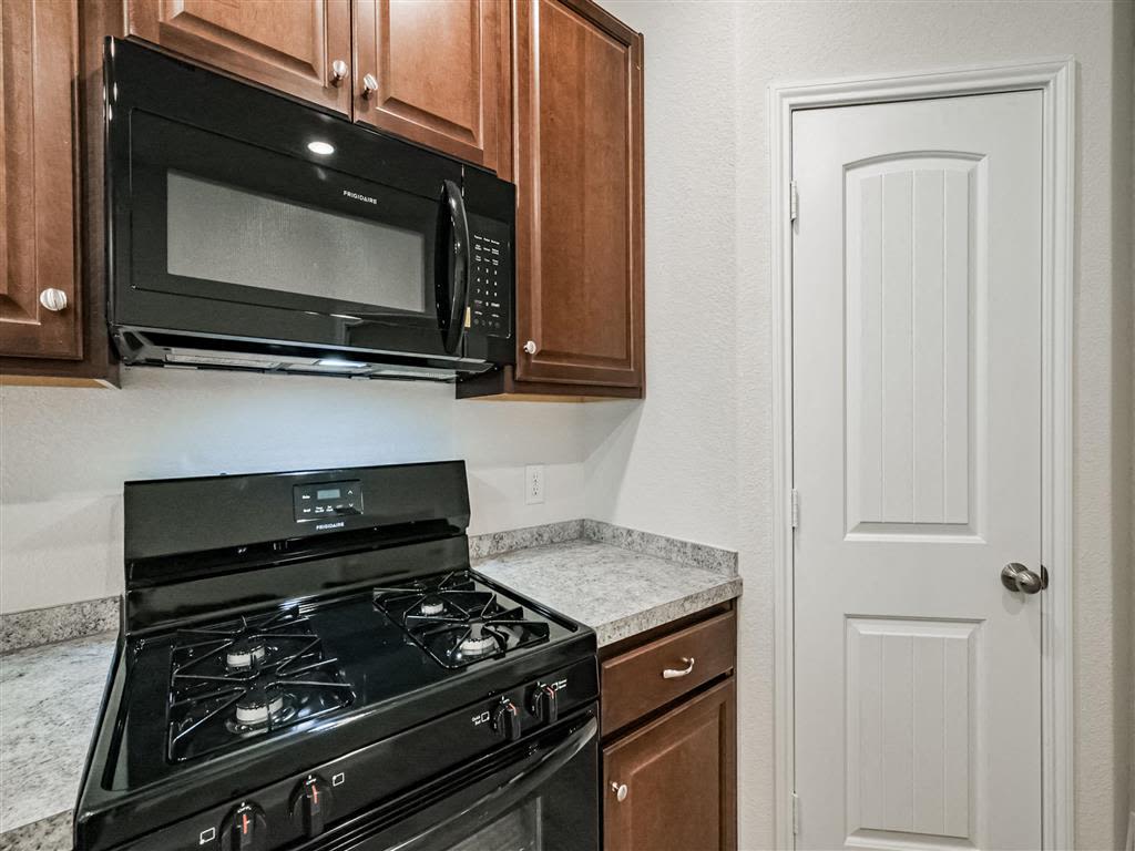 The Village at Caney Mills Image 171