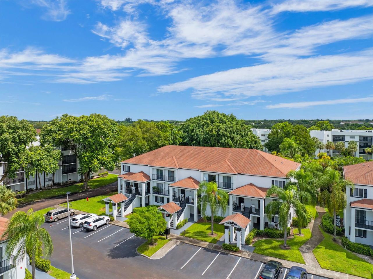 The Luxe at Boca Image 25