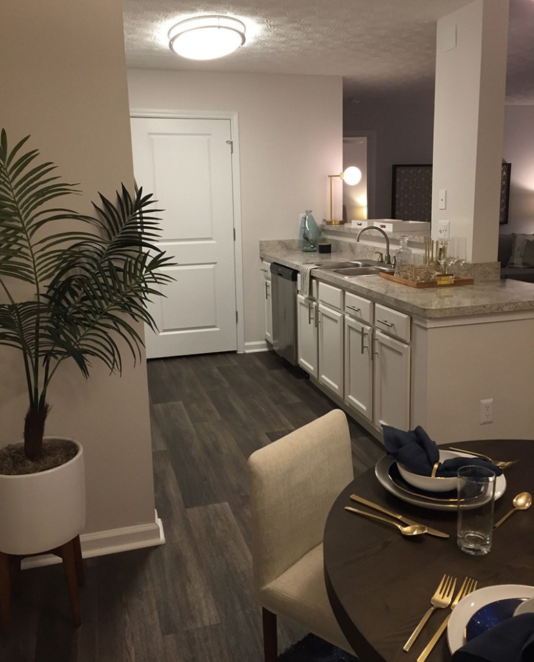 Collingwood Luxury Apartment Image 10