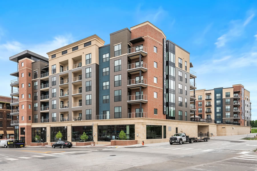 531 Grand Image 18
